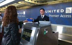 Đổi vé máy bay United Airlines đi Mỹ